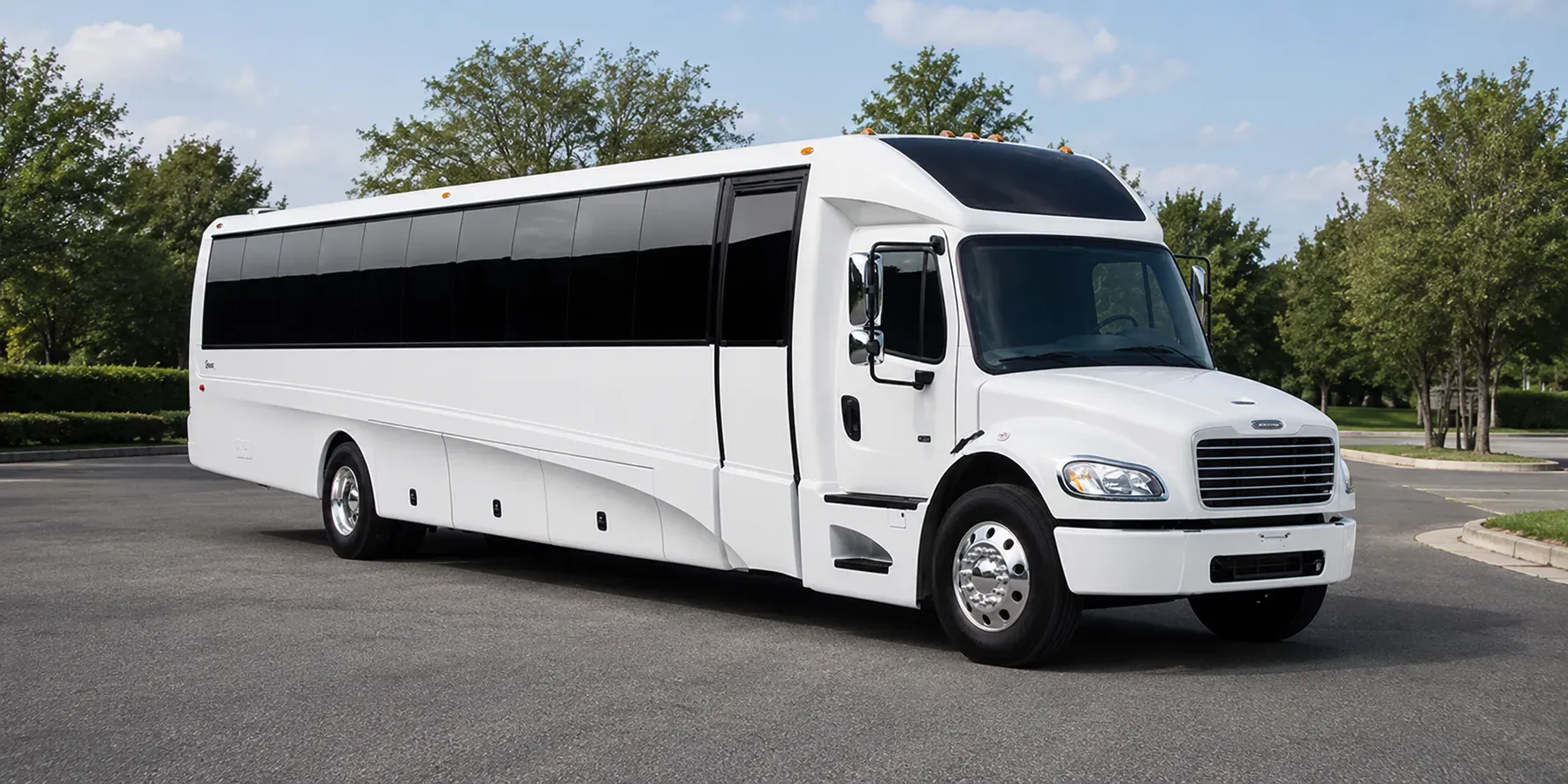 coach bus: Coach bus exterior