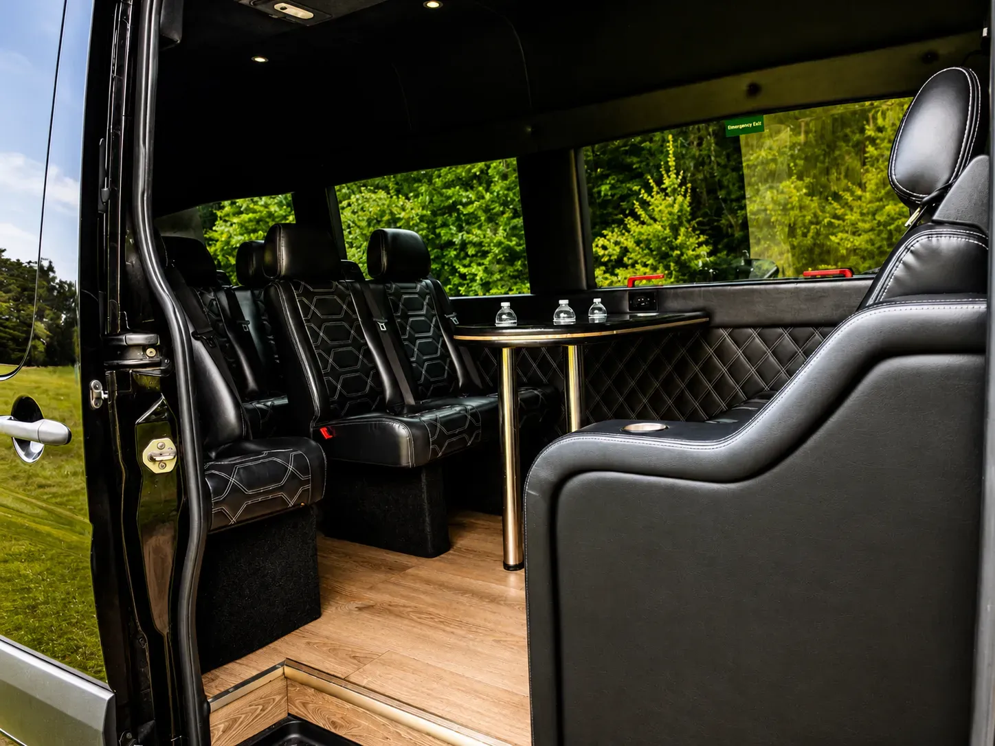executive sprinter: Cabin from the side door