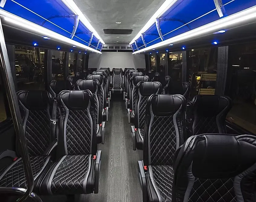 small coach bus: Interior lighting